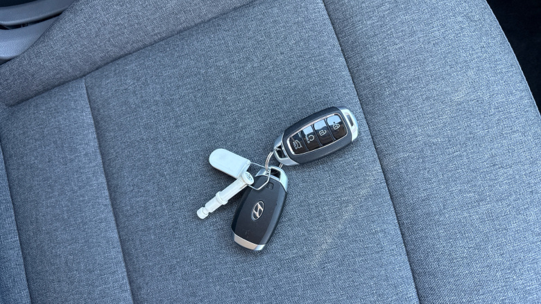 Hyundai INSTER 85kW Cross 49kWh 5dr Auto Electric Hatchback